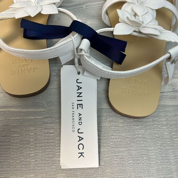 Janie and Jack 100048892 Flower Strap Sandal white NWT - Picture 7 of 9